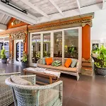 Alinta Villa 1